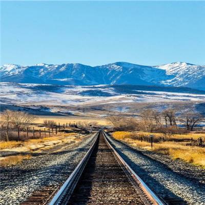 坐着火车游新疆 乘着专列进西藏——文化和旅游部、国铁集团组织开展旅游专列援疆援藏活动